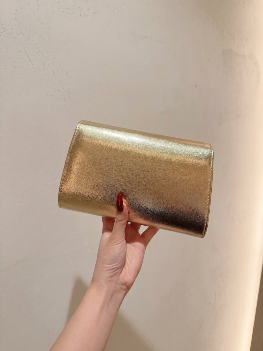 Women’s Gold Metallic Evening Clutch Chain Strap Mini Party Shoulder Bag - Picture 5 of 8